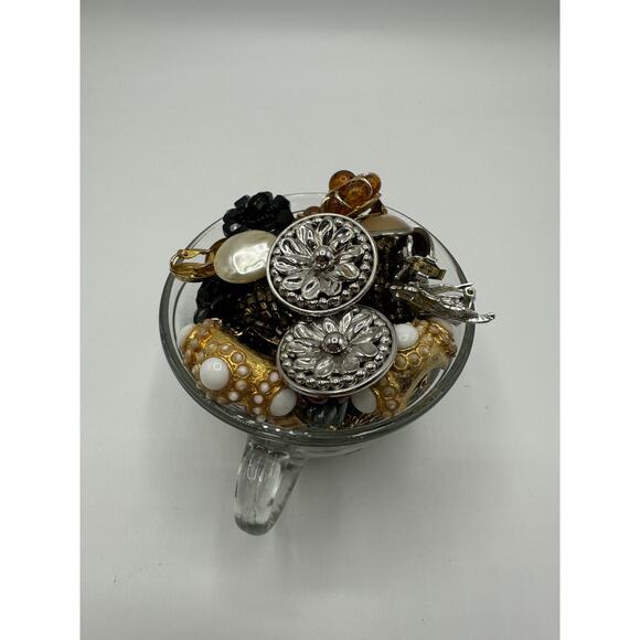 Vintage Anchor Hocking Savannah Punch Cup Jar Vintage Clip-On Earrings - Picture 5 of 5